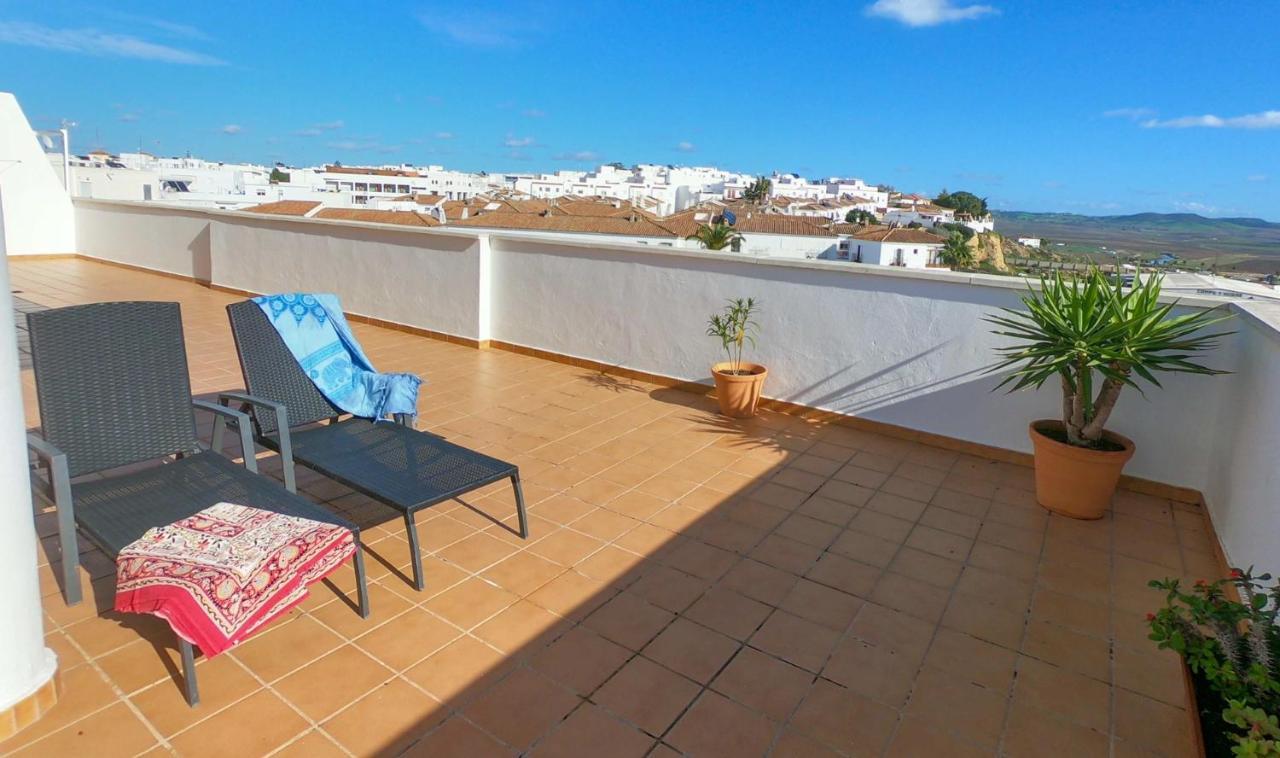 Terraza Trafalgar Apartamento Tipo Penthouse Con Enorme Terraza Y Vistas Al Mar Conil De La Frontera Exterior foto